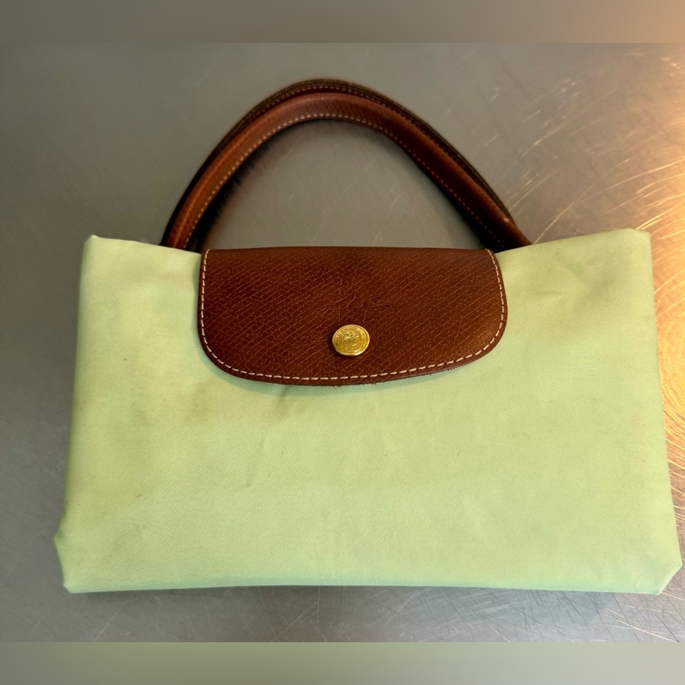 Longchamps Paris Vintage lime green luggage leather foldable tote bag